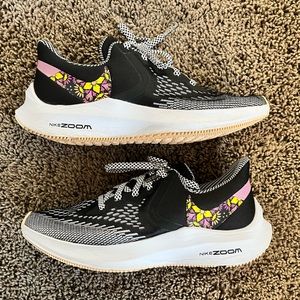 Nike Zoom floral shoes, size 6.5